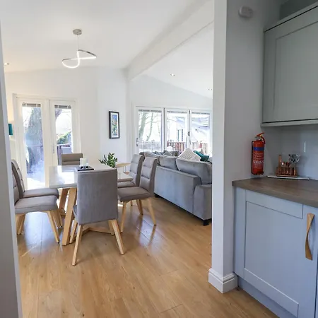 Tranquil Waters Holiday home *