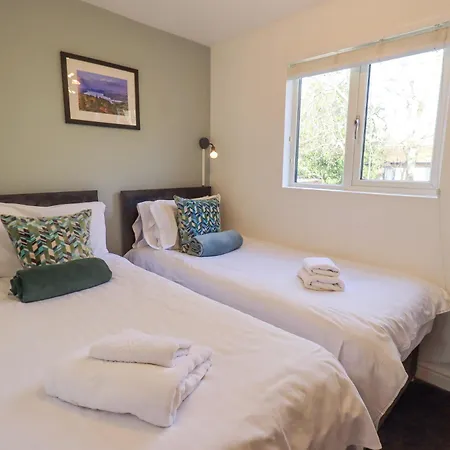 度假居 Tranquil Waters