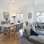 Semesterbostad Tranquil Waters Windermere